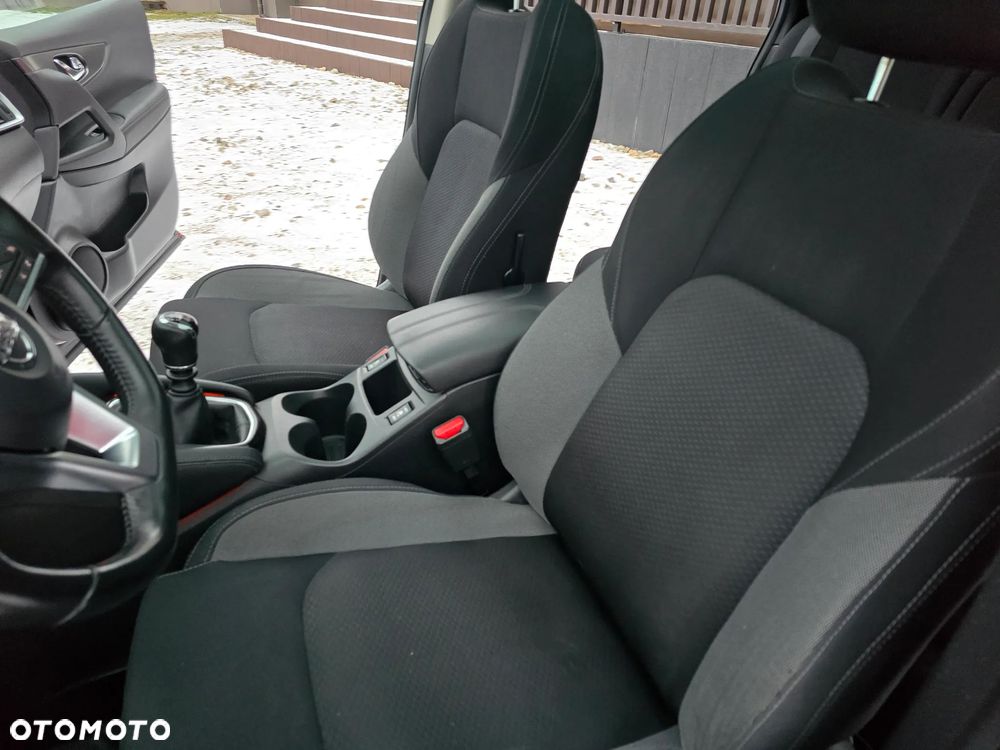 Nissan Qashqai 1.3 DIG-T N-CONNECTA - 5