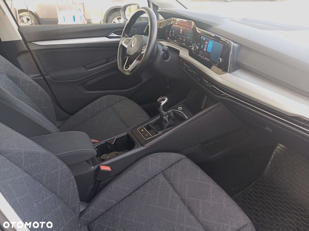 Volkswagen Golf - 12