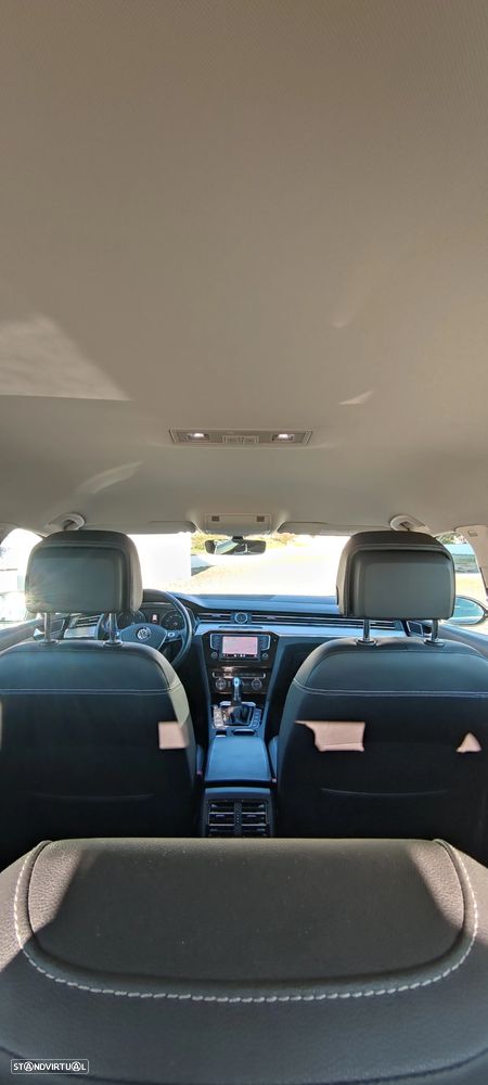 VW Passat Variant 2.0 TDi Highline DSG - 13