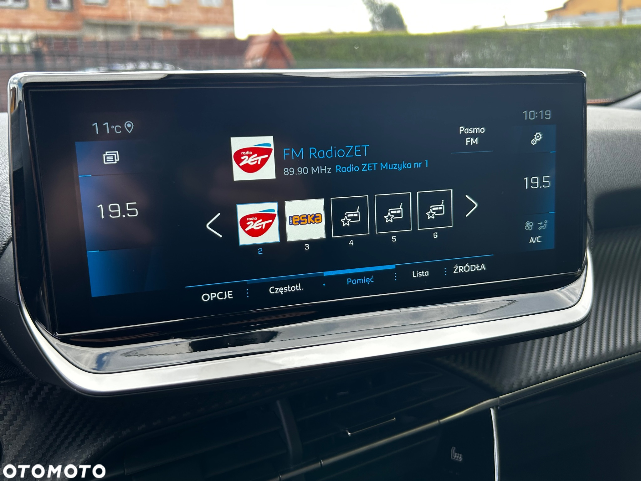 Peugeot 2008 1.2 PureTech Allure S&S EAT8 - 31