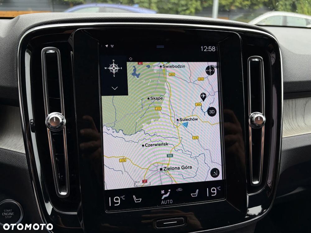 Volvo XC 40 T4 Geartronic Inscription - 26