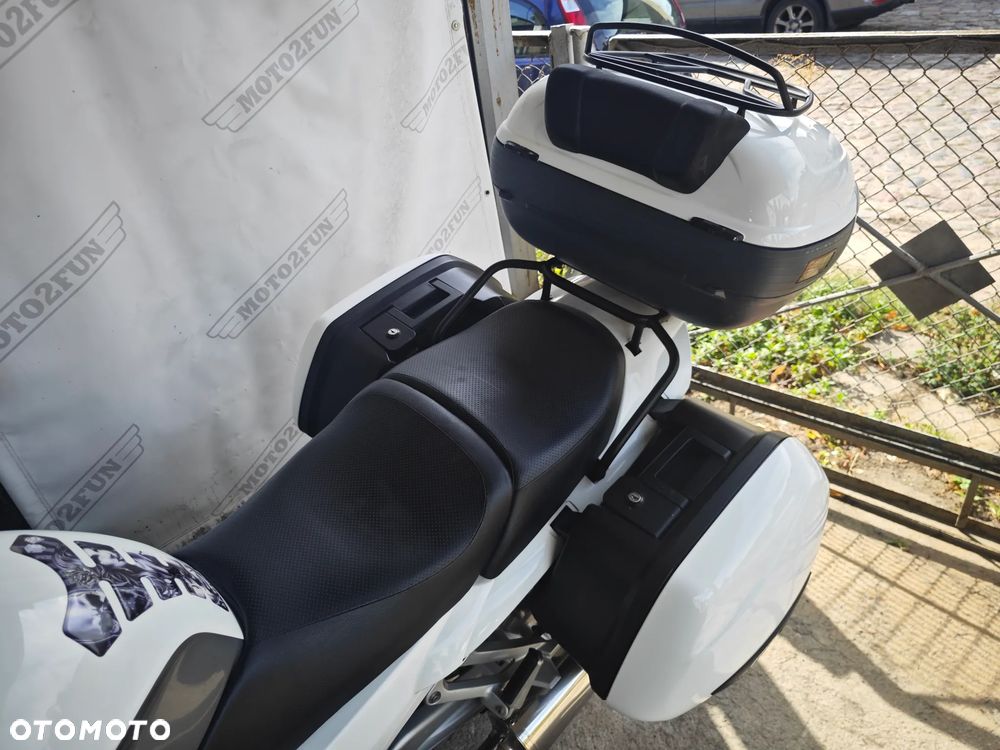 Yamaha FJR - 7