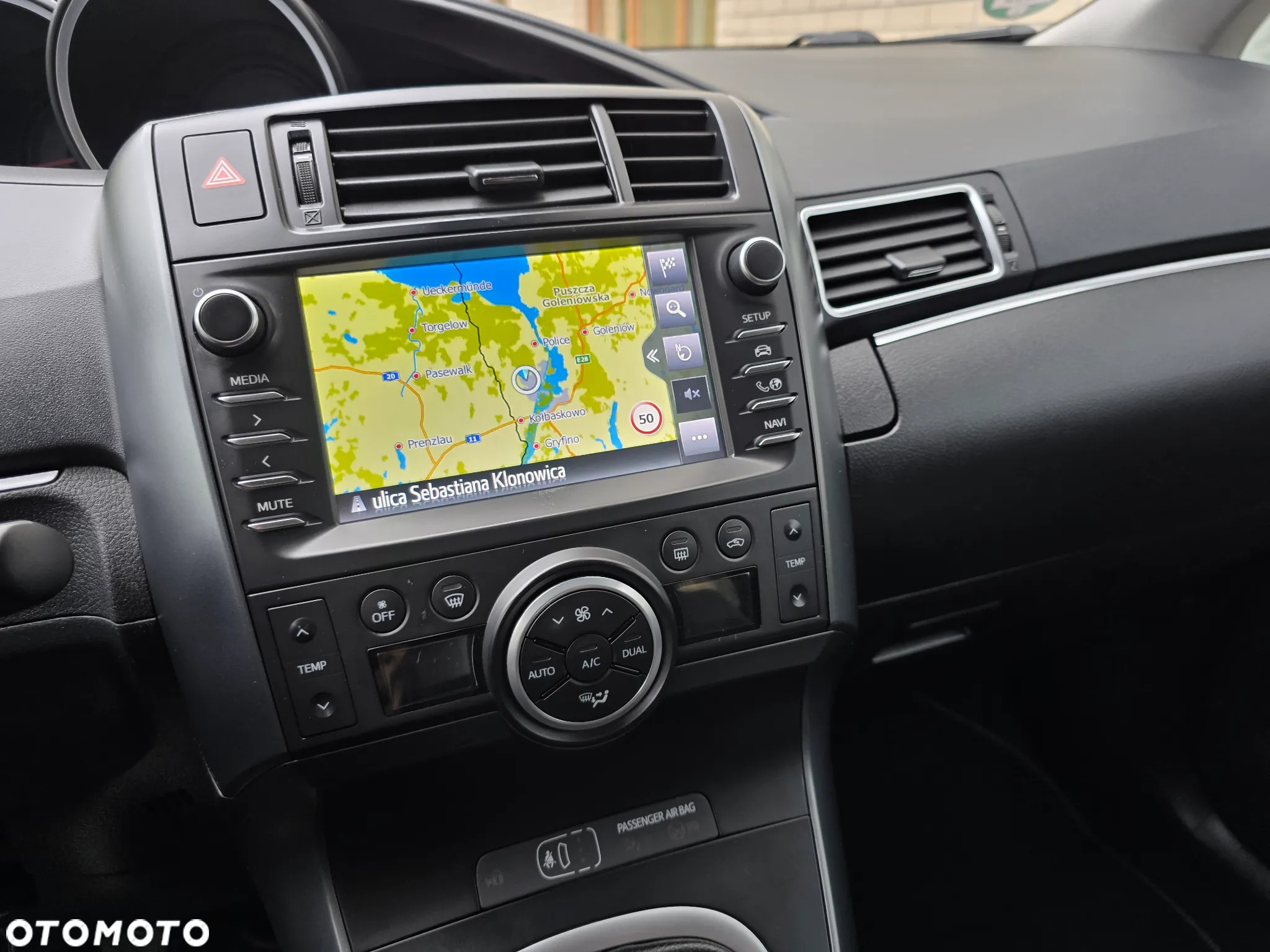 Toyota Verso 1.8 5-Sitzer Edition S+ - 33