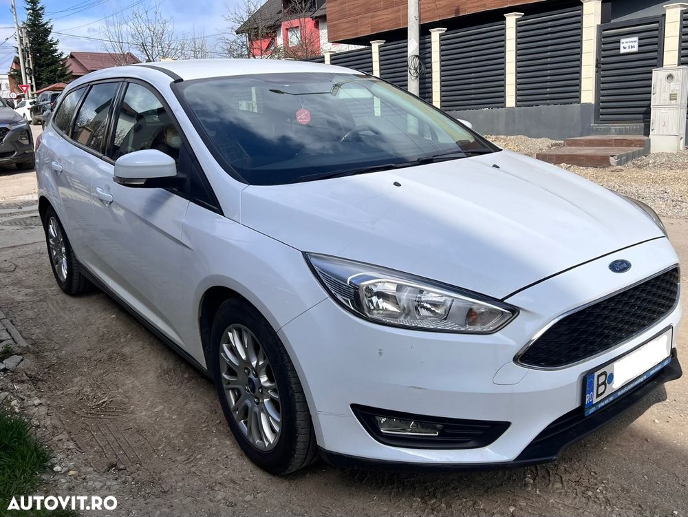 Ford Focus 1.0 EcoBoost Trend Edition - 17