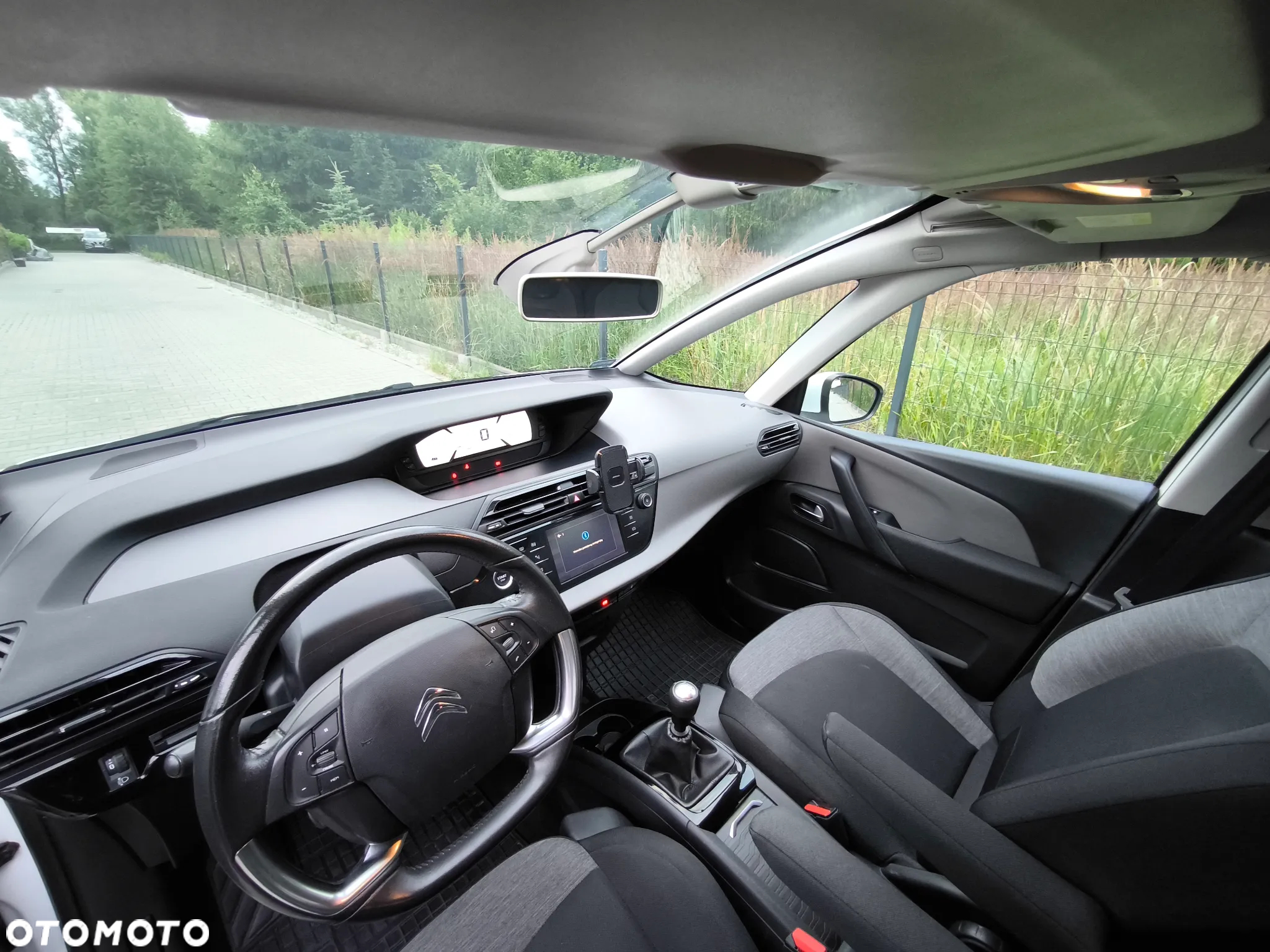 Citroën C4 Picasso - 25