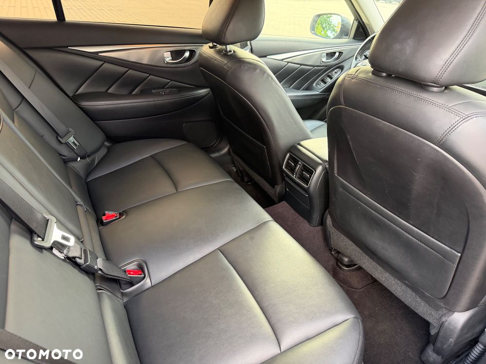 Infiniti Q50 - 26