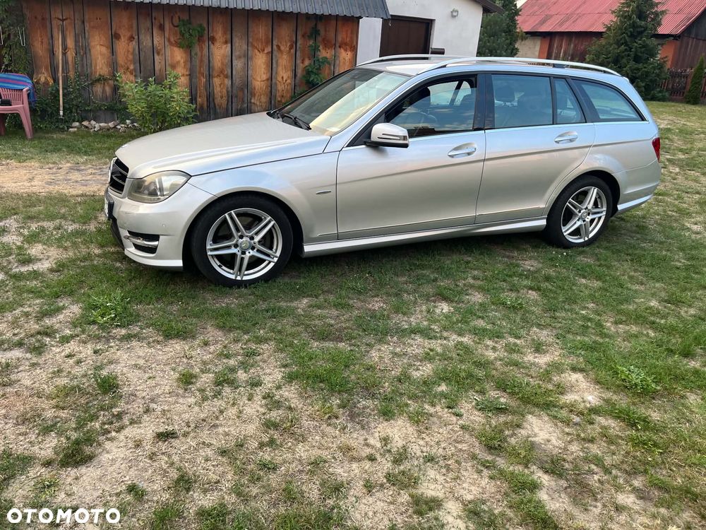 Mercedes-Benz Klasa C 300 CDI 4Matic 7G-TRONIC Avantgarde Edition - 8