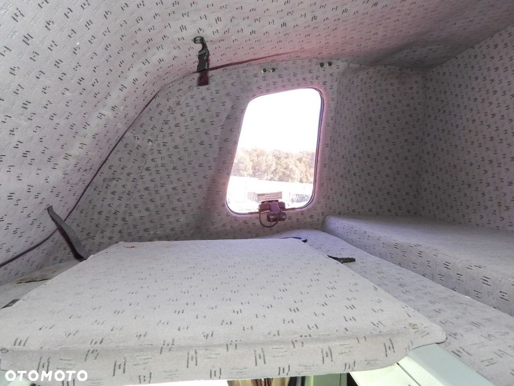 Iveco DAILY 35S18 PLANDEKA 8 PALET WEBASTO TEMPOMAT NAWIGACJA LEDY AUTOMAT HI-MATIC KLIMATYZACJA  180KM - 41