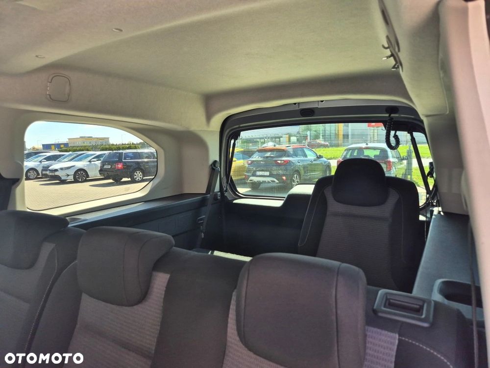 Toyota Proace City Verso 1.5 D-4D Business - 11