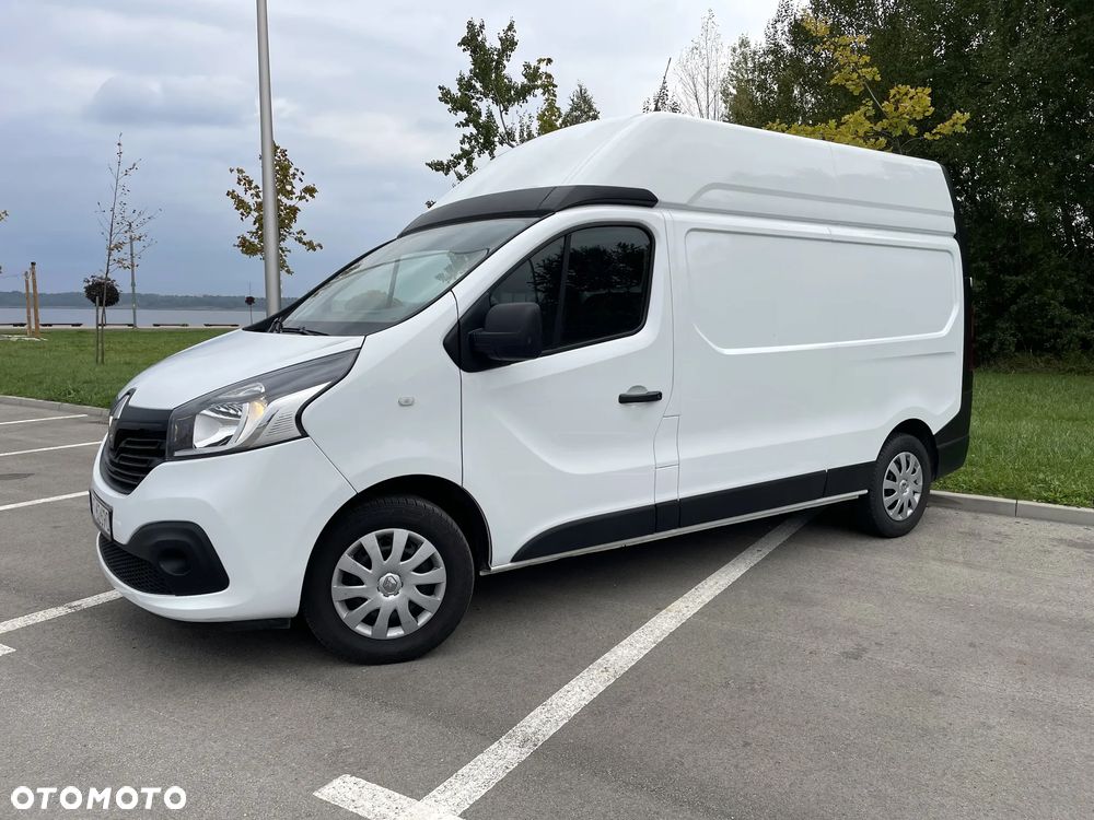 Renault Trafic L2H2 - 2