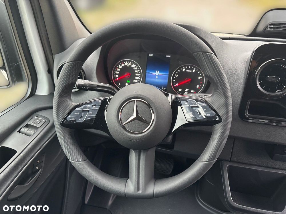 Mercedes-Benz Sprinter Sprinter 315 CDI Furgon PRO - 17