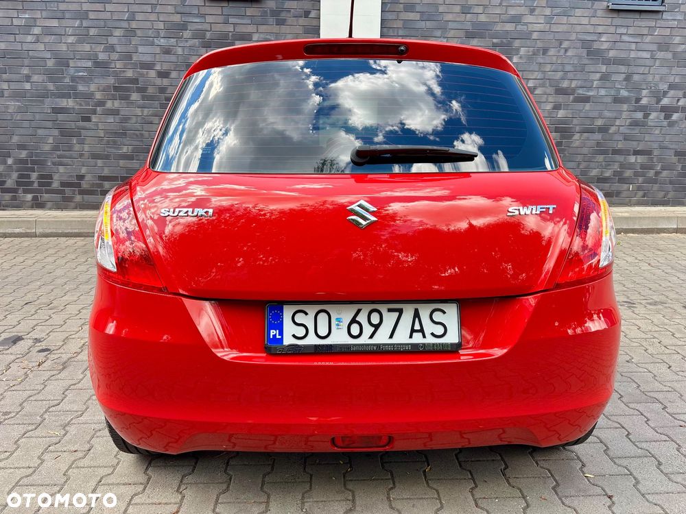 Suzuki Swift 1.2 Premium - 10