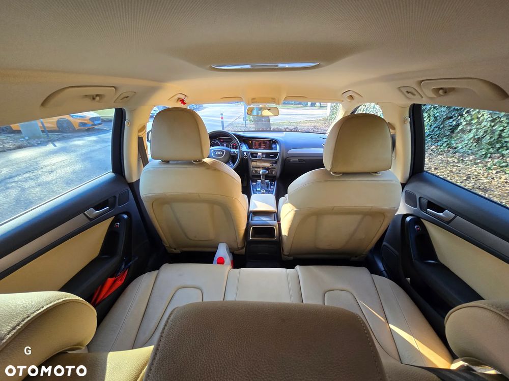 Audi A4 Avant - 16