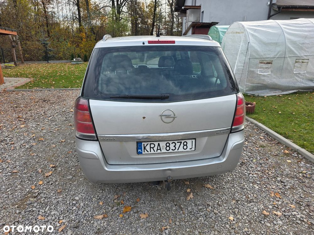 Opel Zafira 1.9 CDTI Cosmo - 3