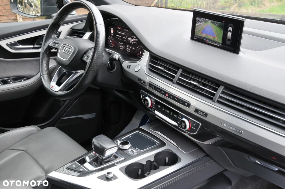 Audi Q7 - 29