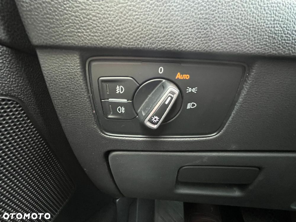 Volkswagen Passat 2.0 TDI BMT Highline DSG - 14