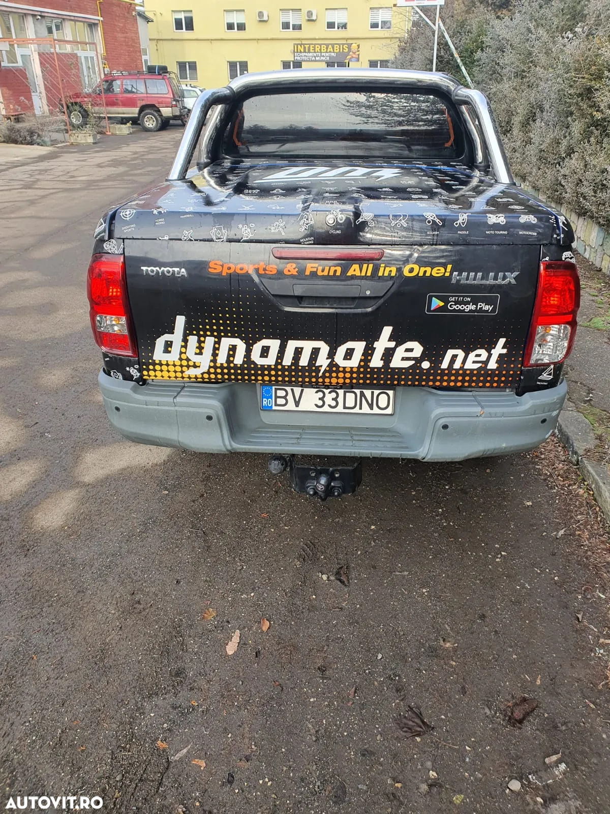 Toyota Hilux - 8