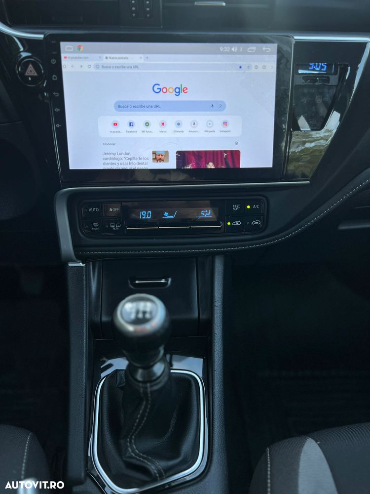 Toyota Auris 1.2 Turbo Executive - 11