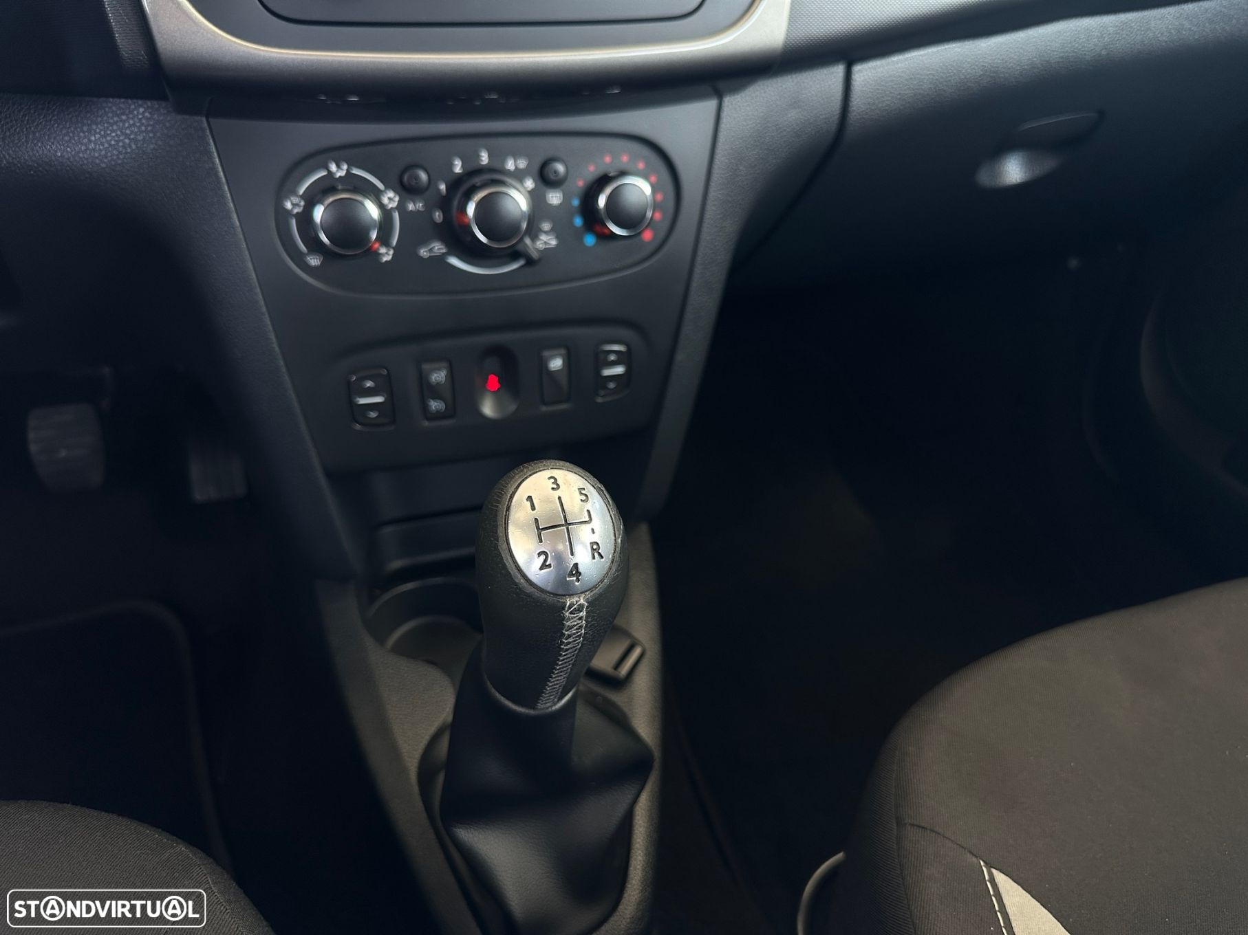 Dacia Sandero 0.9 TCe Stepway - 13