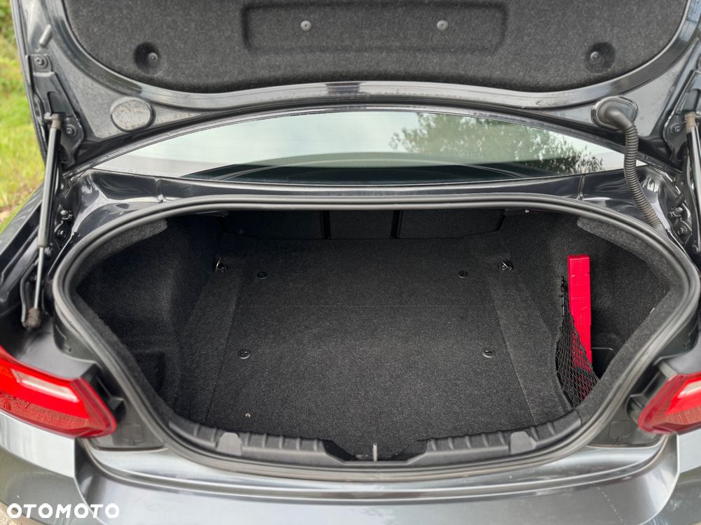 BMW Seria 2 218d Coupe Sport Line - 15