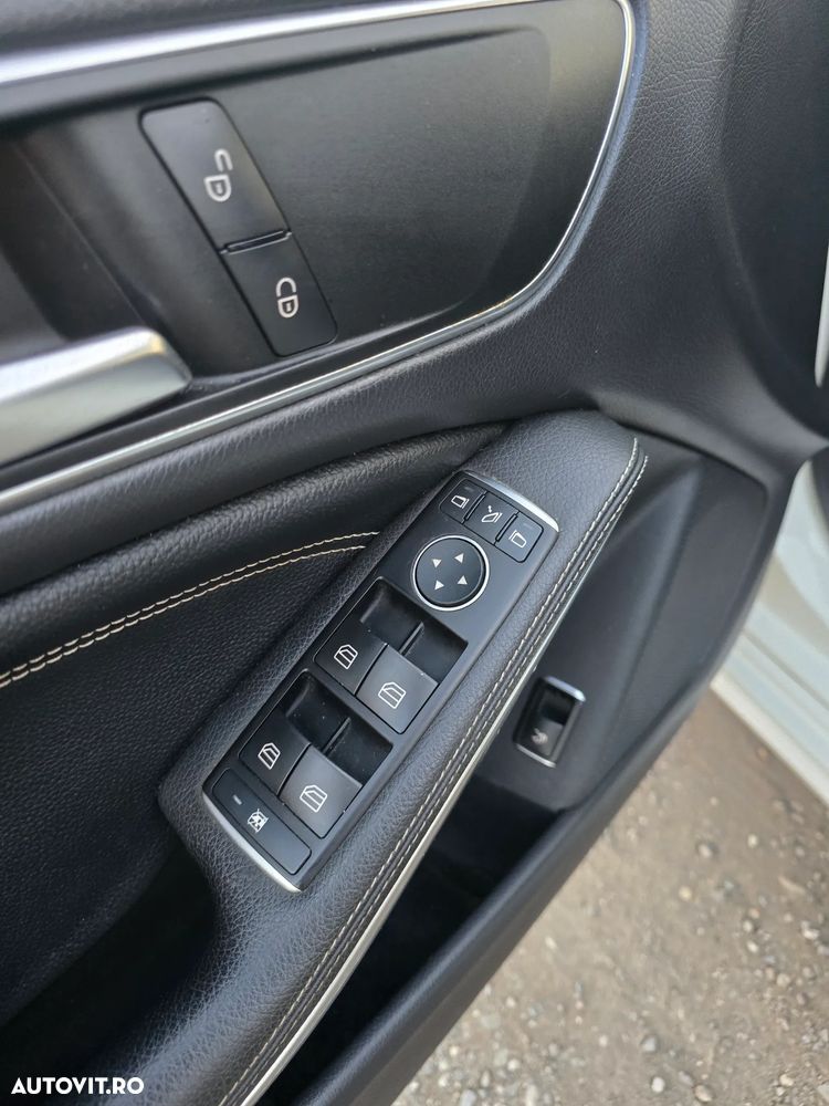 Mercedes-Benz CLA 180 7G-DCT - 13