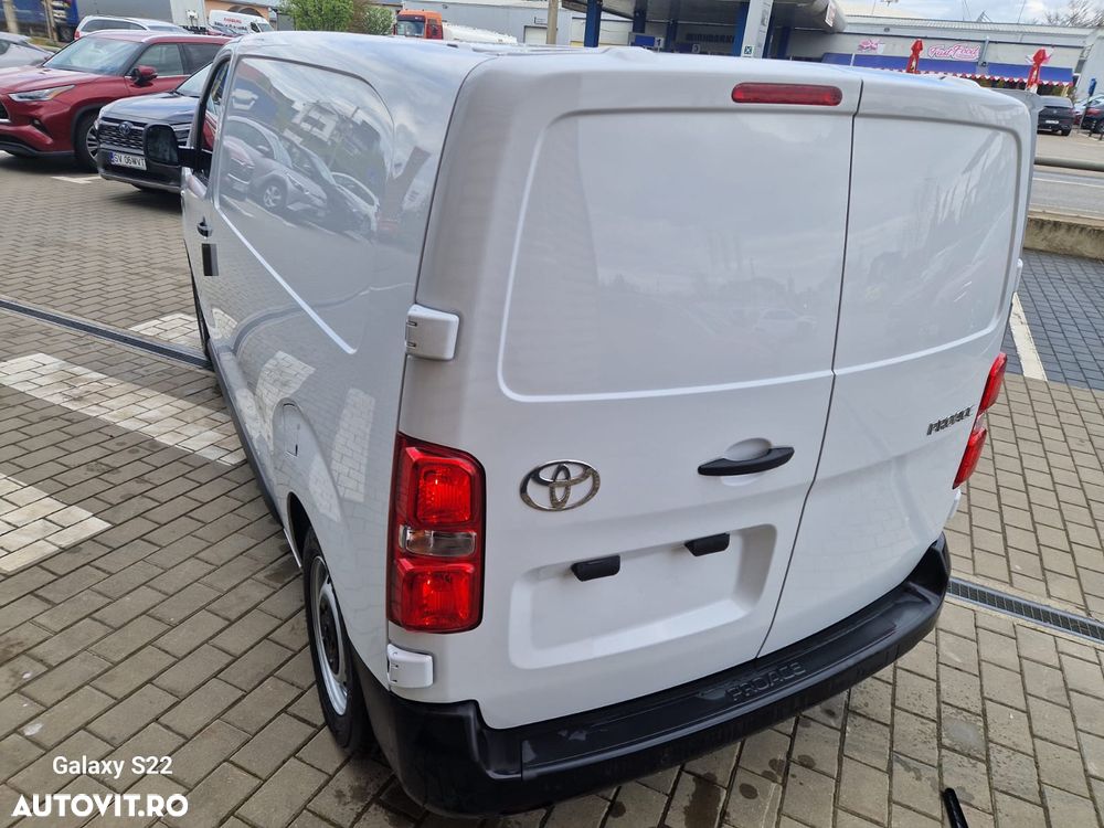 Toyota PROACE Van L1H1 1.5D 120 hp 6 MT Cargo - 11