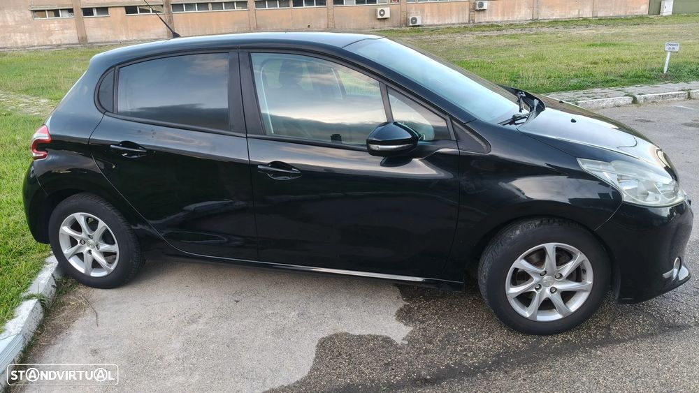Peugeot 208 1.2 VTi Active - 6