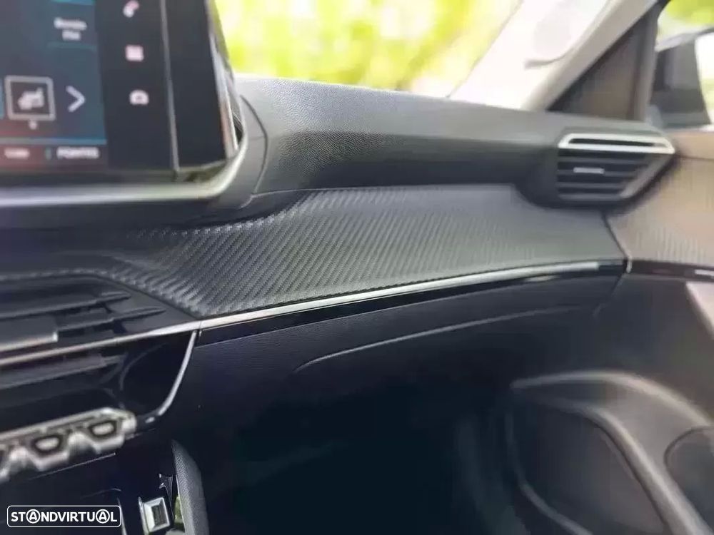 Peugeot e-2008 50 kWh Allure Pack - 38