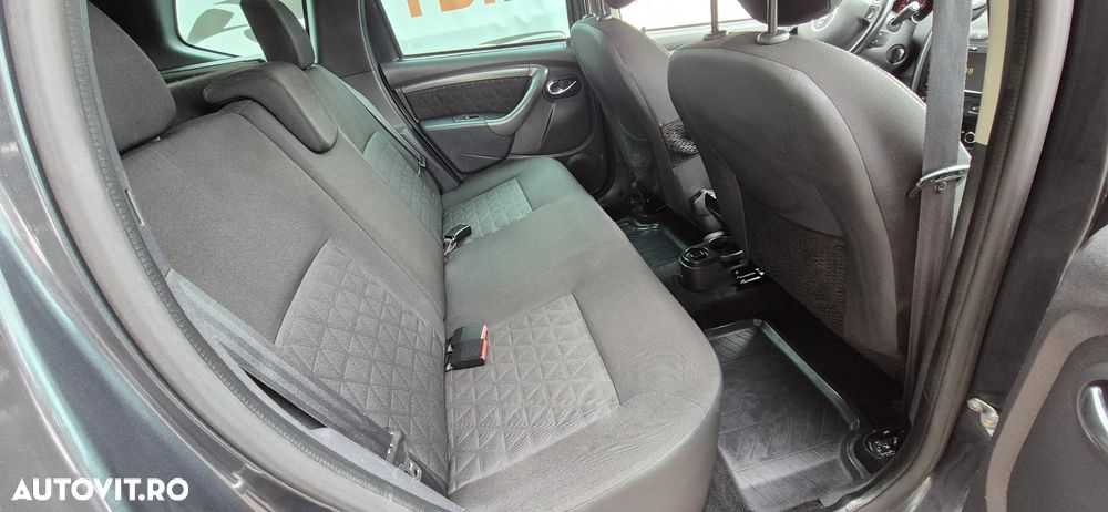 Dacia Duster 1.5 dCi 4x2 Laureate - 9