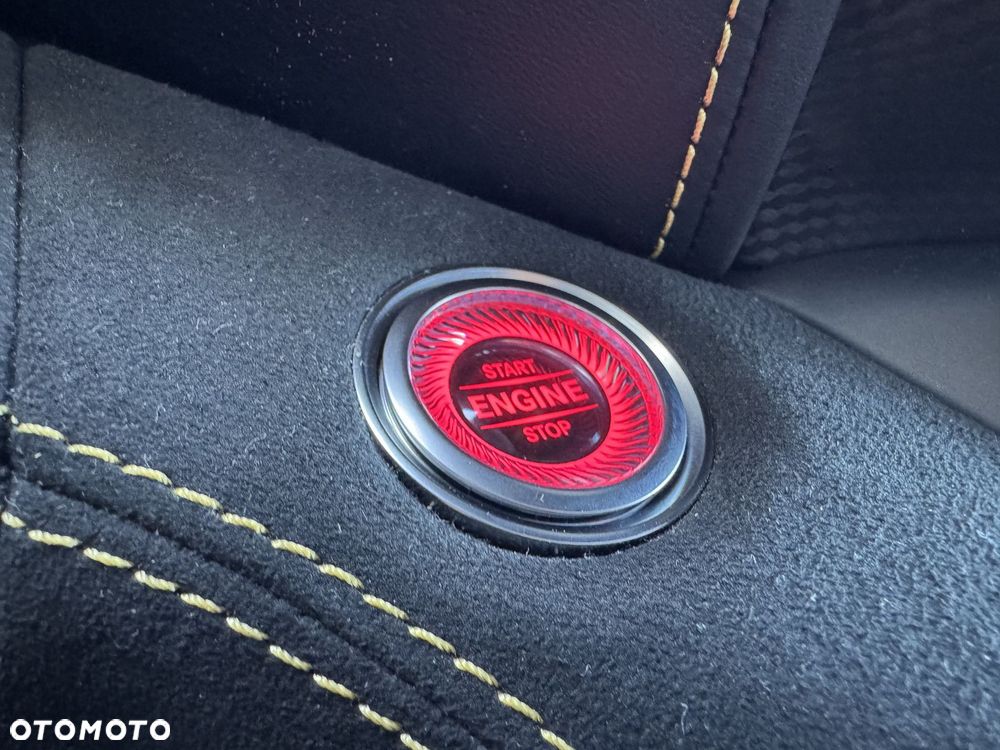 Mercedes-Benz AMG GT - 27