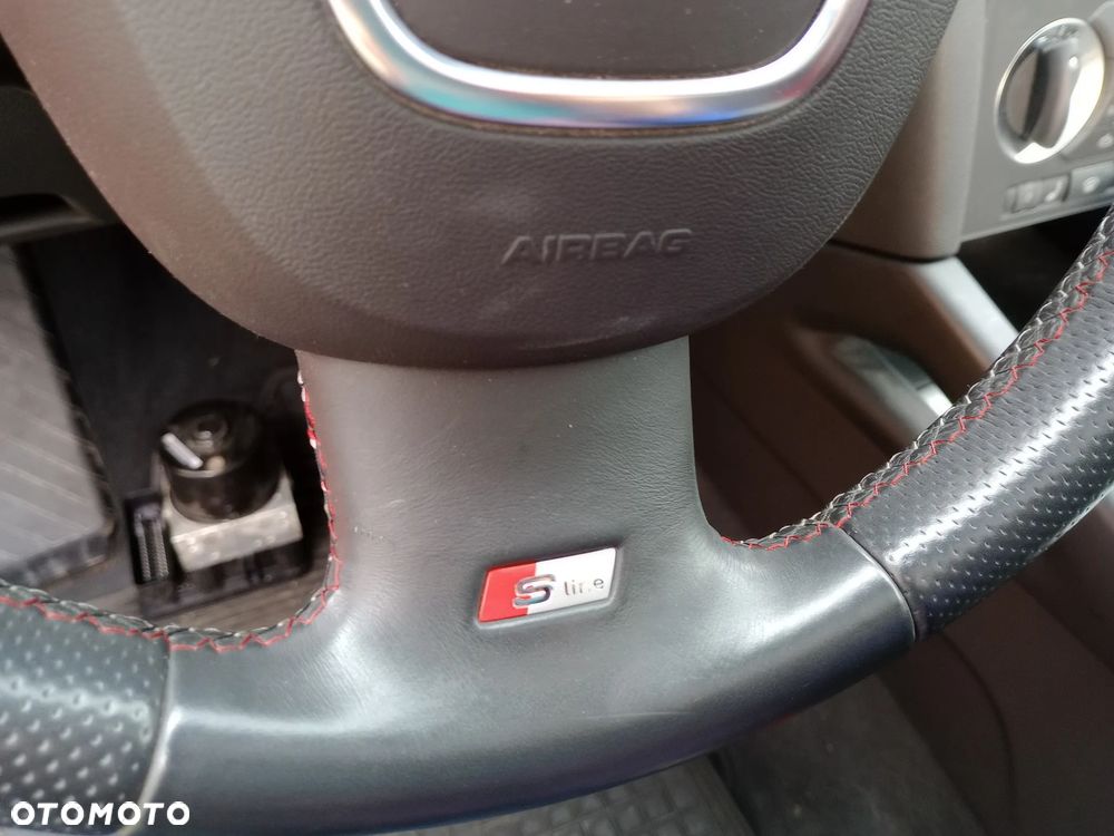 Kierownica Audi A3 Sportback czarna S-Line Stan idealny - 6