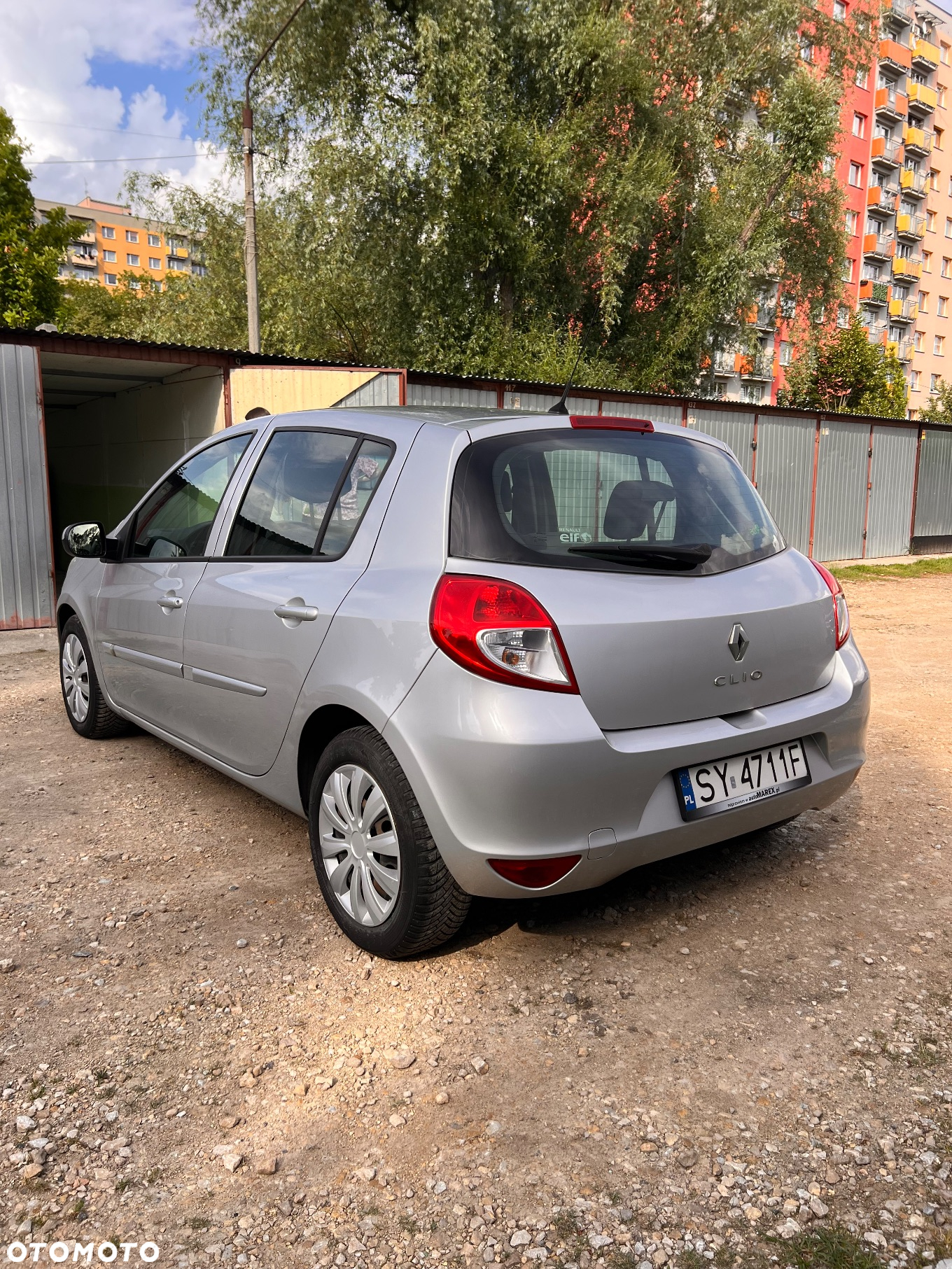 Renault Clio - 6