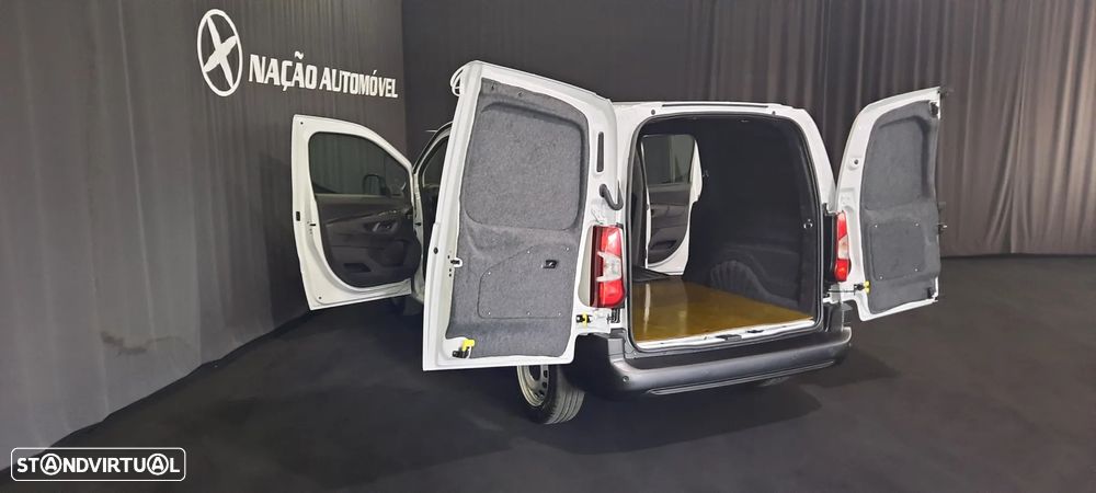 Peugeot Partner Longa 1.5 BlueHDi 100cv 6 vel. 3 lug. 5 portas - 48