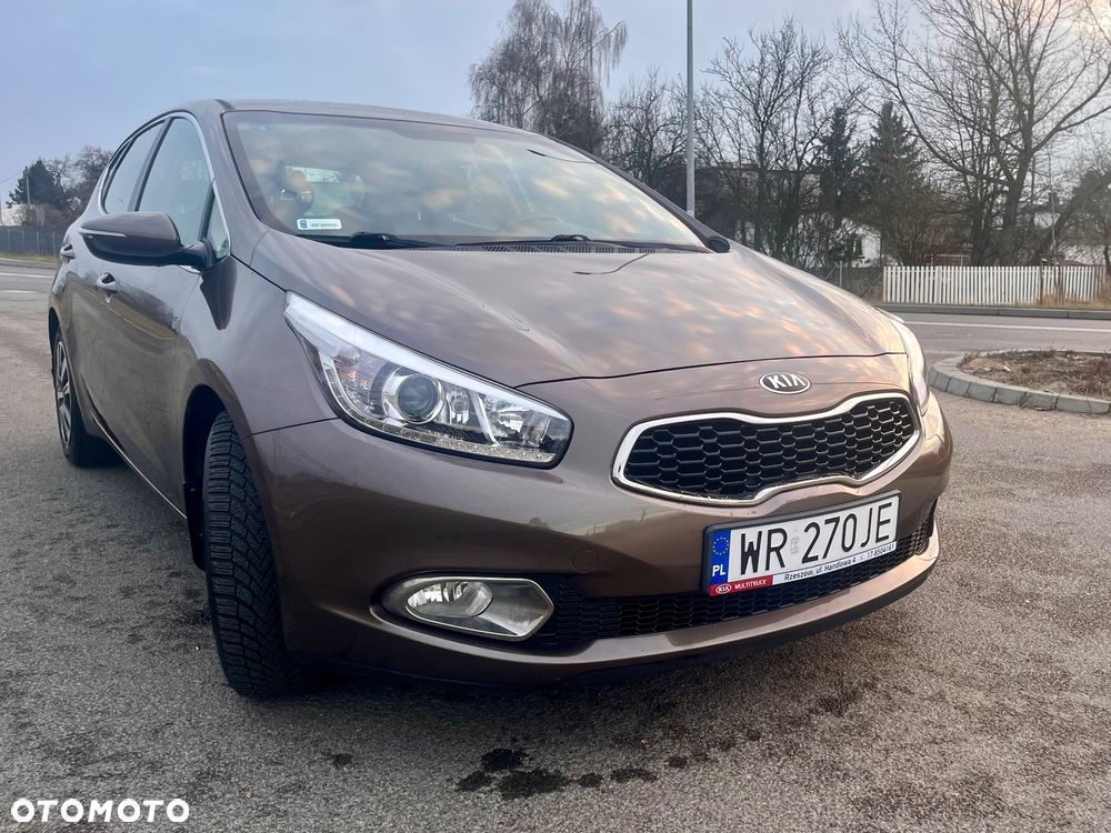 Kia Ceed 1.6 GDI L - 15