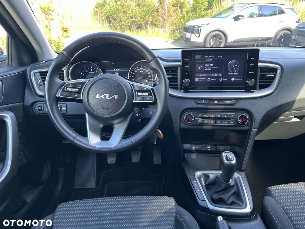 Kia XCeed 1.5 T-GDI M - 13