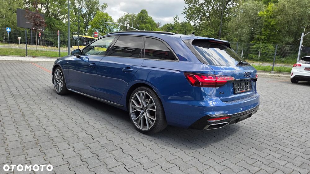 Audi A4 Avant 40 TDI quattro S tronic S line - 20