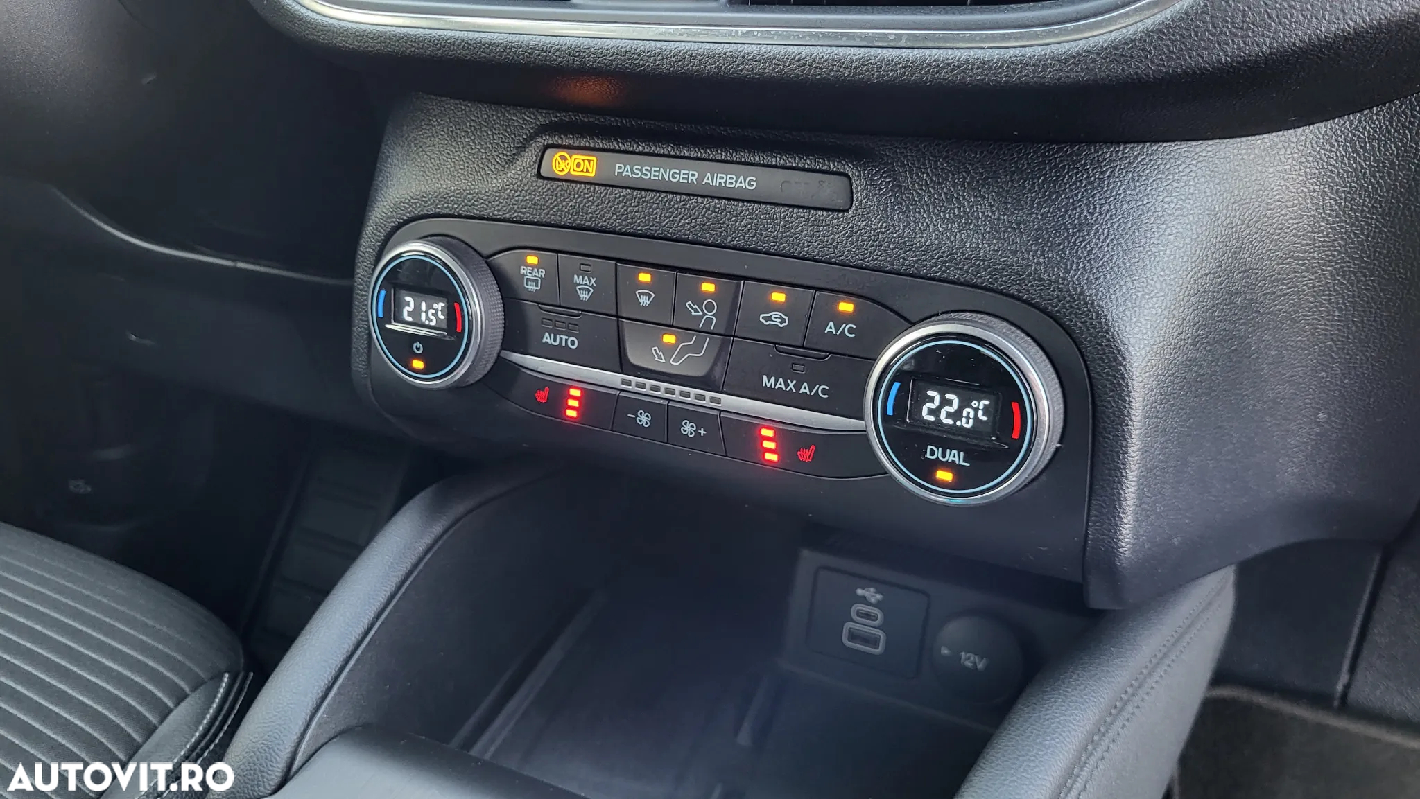 Ford Kuga 2.0 EcoBlue 4x4 Aut. TITANIUM X - 27