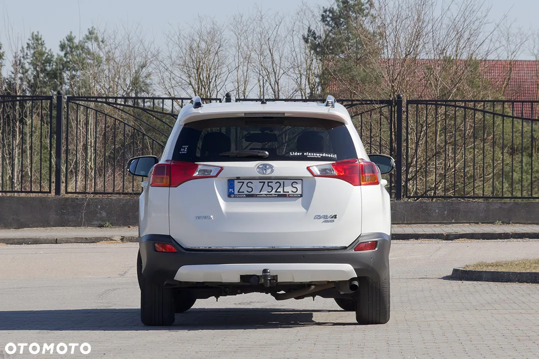 Toyota RAV4 2.0 Premium EU6 - 4