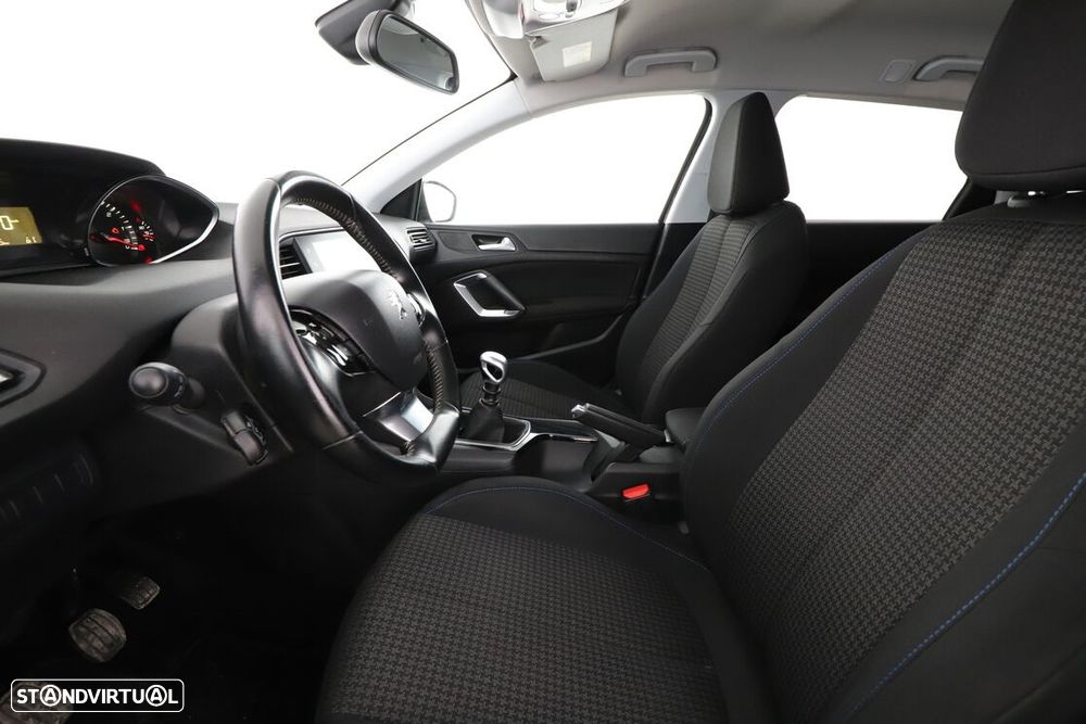 Peugeot 308 SW 1.5 BlueHDi Style - 14