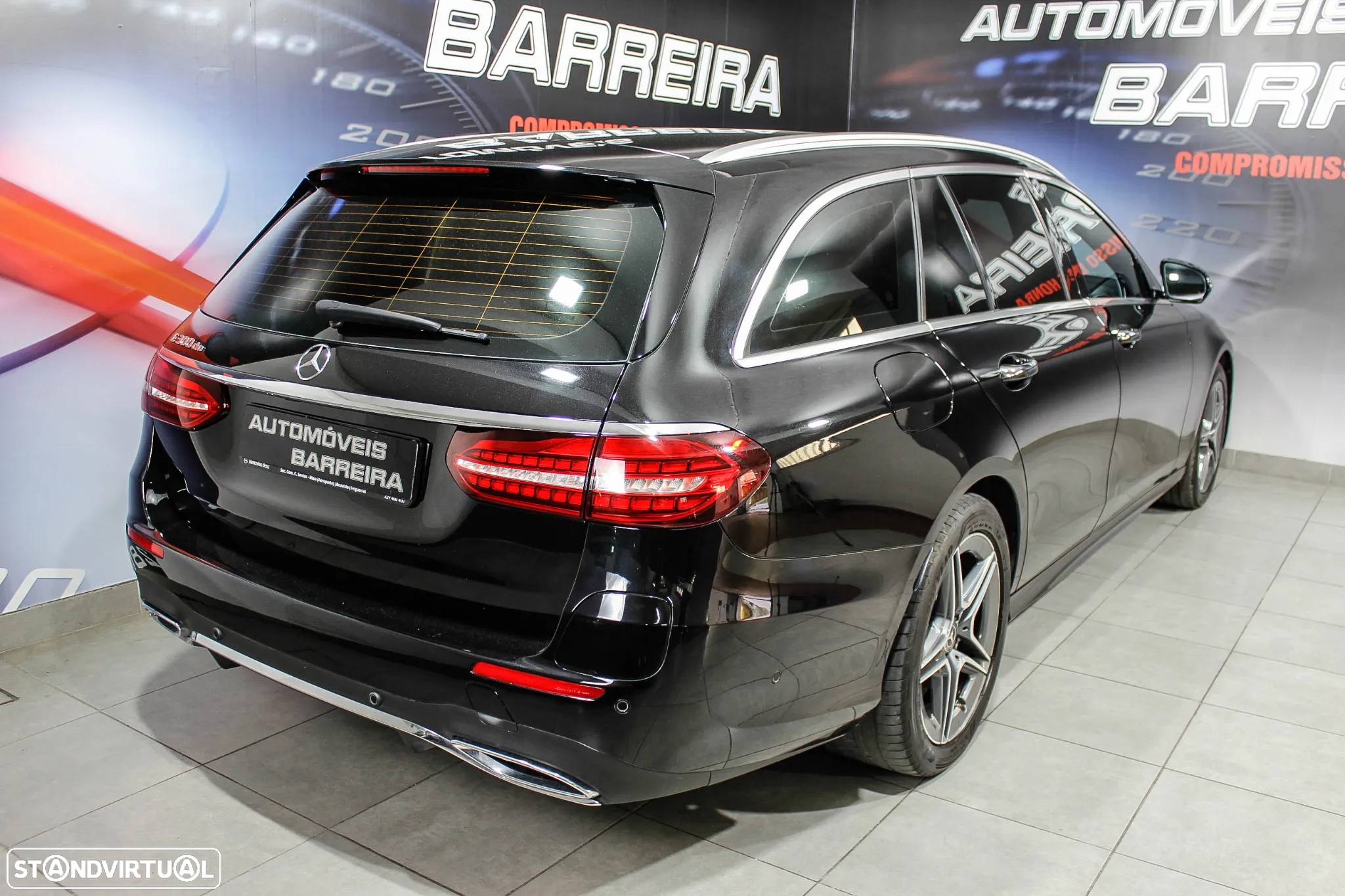 Mercedes-Benz E 300 de AMG Line - 21