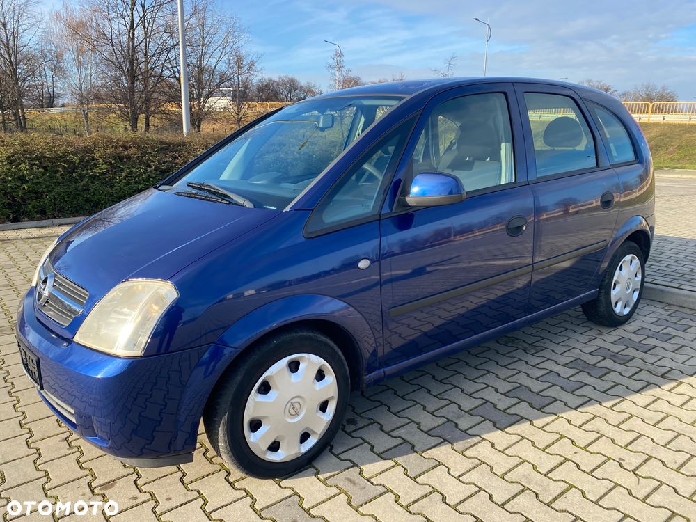 Opel Meriva 1.6 (Essentia) - 1