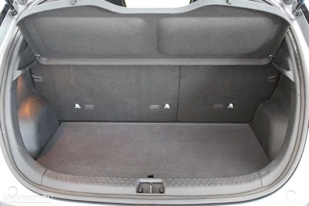 BYD Dolphin 60.4 kWh Comfort - 8