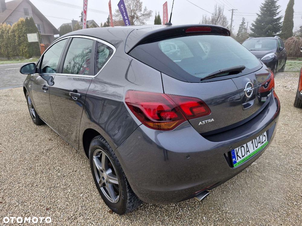 Opel Astra 1.4 Turbo Cosmo - 6
