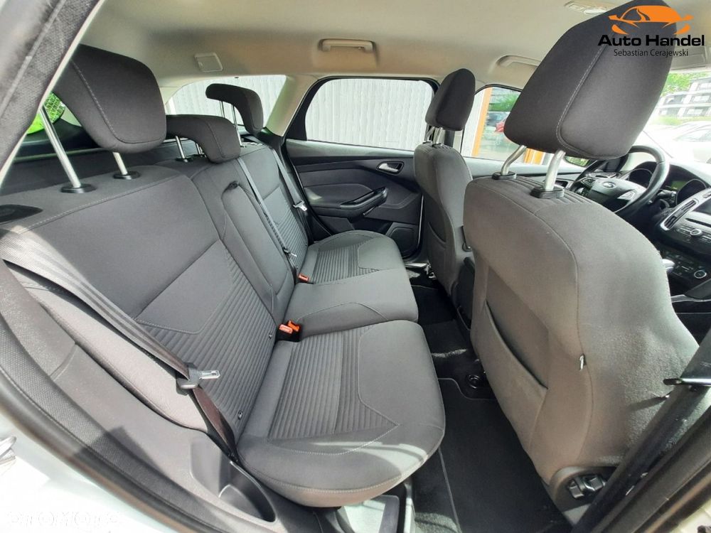 Ford Focus 1.5 EcoBoost STart-Stopp-System TITANIUM - 39