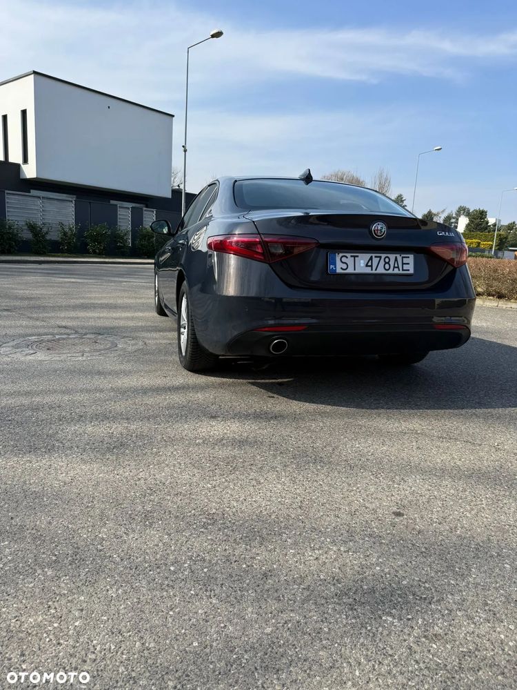 Alfa Romeo Giulia - 12