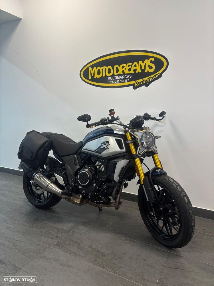 CF Moto 700CL-X Heritage - 7