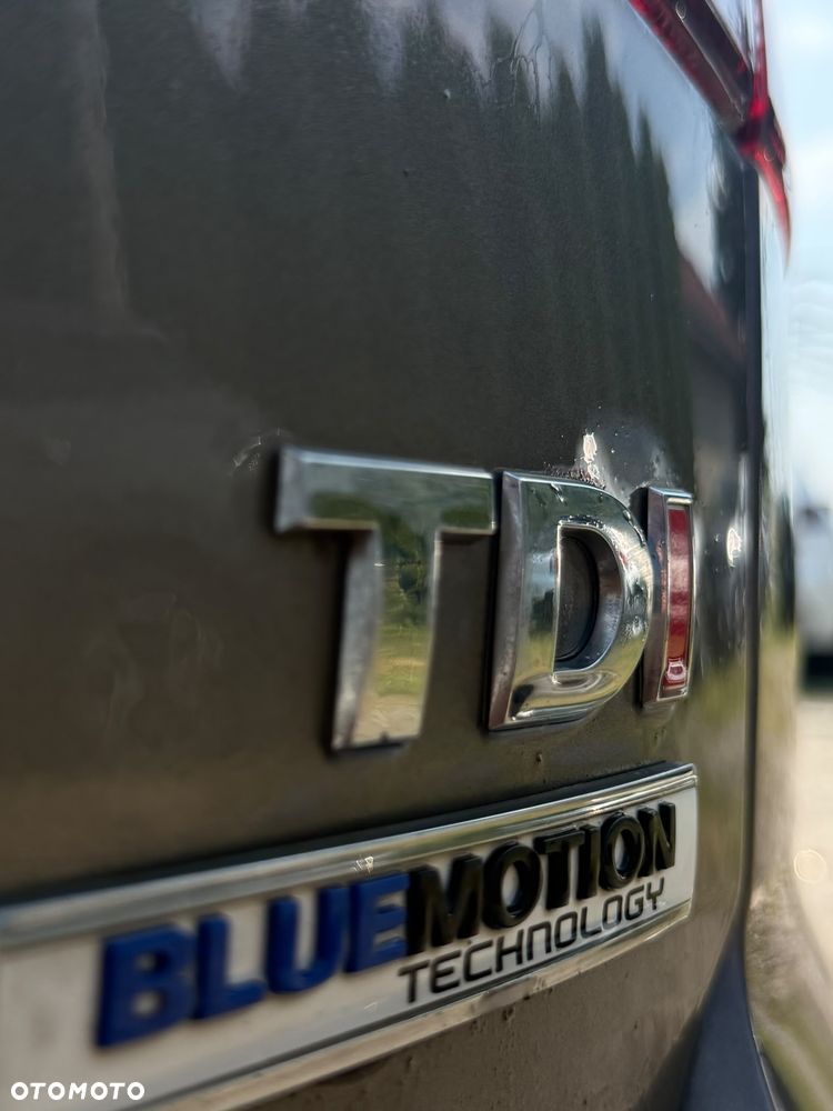 Volkswagen Golf - 11