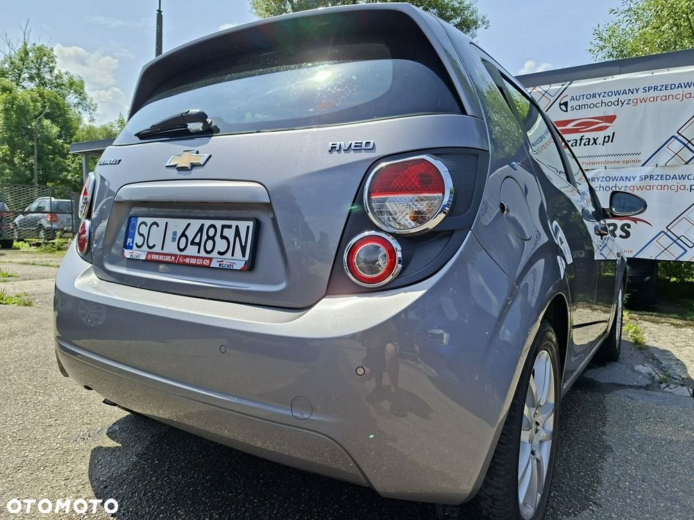 Chevrolet Aveo 1.6 LTZ - 12