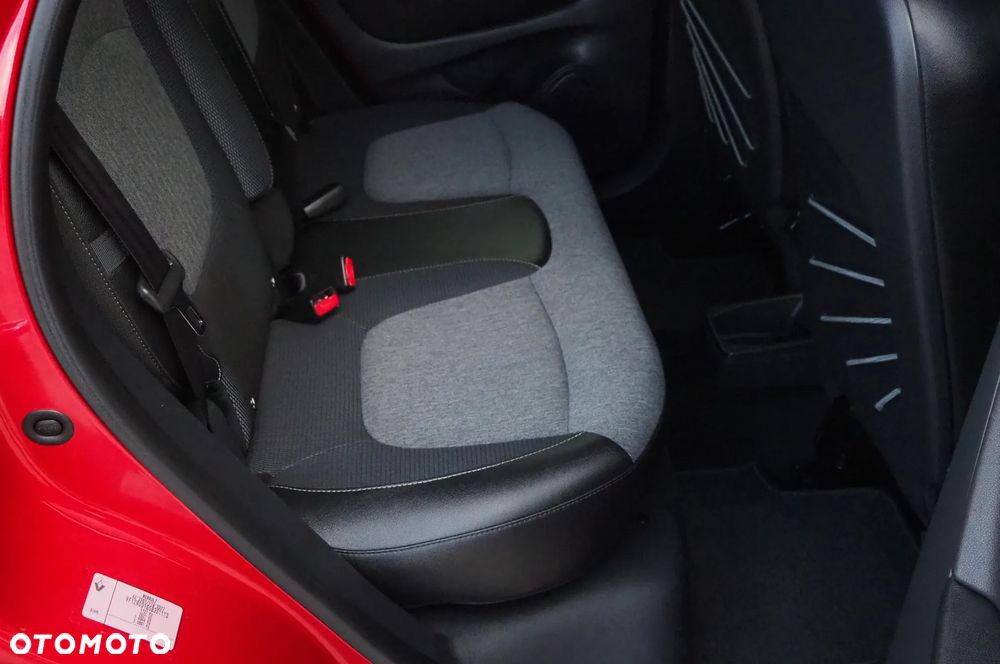 Renault Captur ENERGY TCe 120 Intens - 29