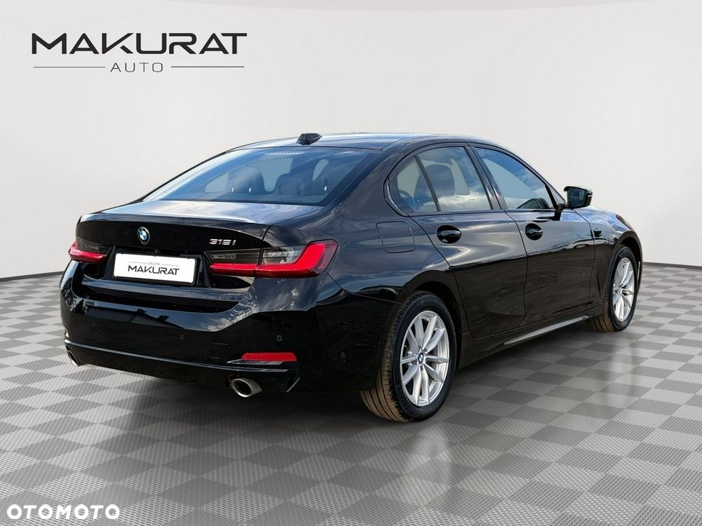 BMW 318I 2024 photo 4